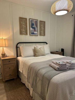 Lake view - unbeatable room in a house in Davenport